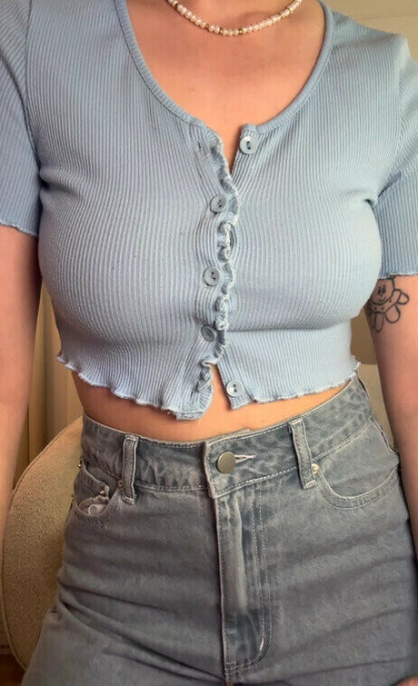 Camille LV xxx only fans