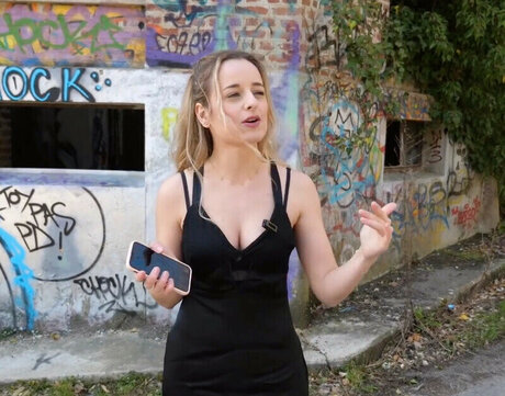 Camille LV onlyfans model images