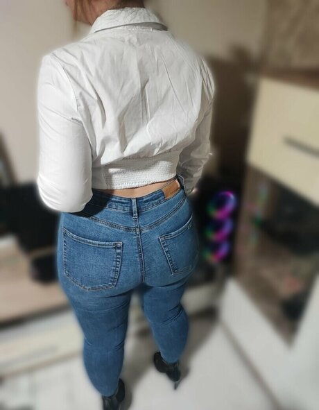 tinytina95 leaked naked onlyfans