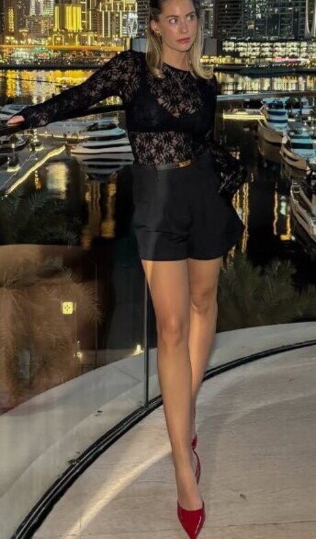 Mrs Bella onlyfans naked