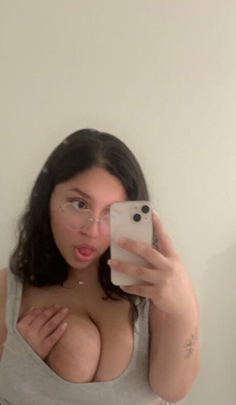 Ilenesvanity only fans photos