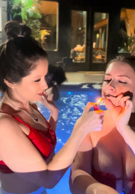 Demon Demi only fans pics