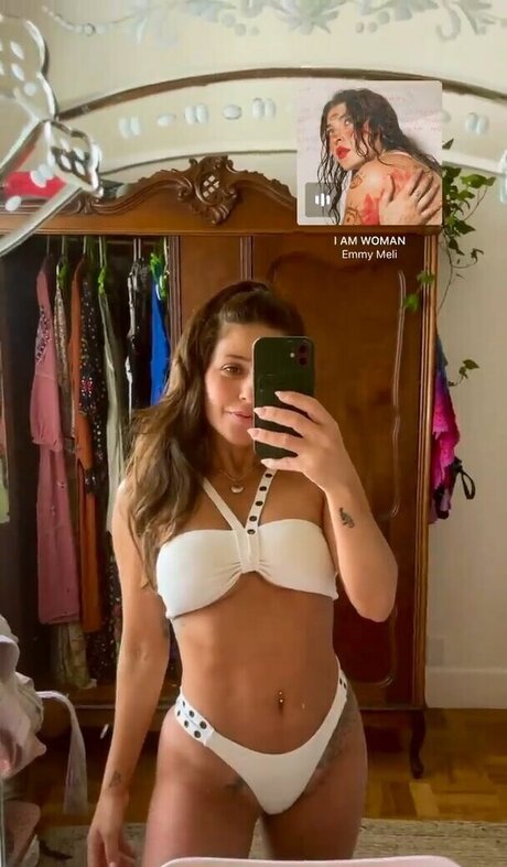 Priscila Sol onlyfans leaked pics