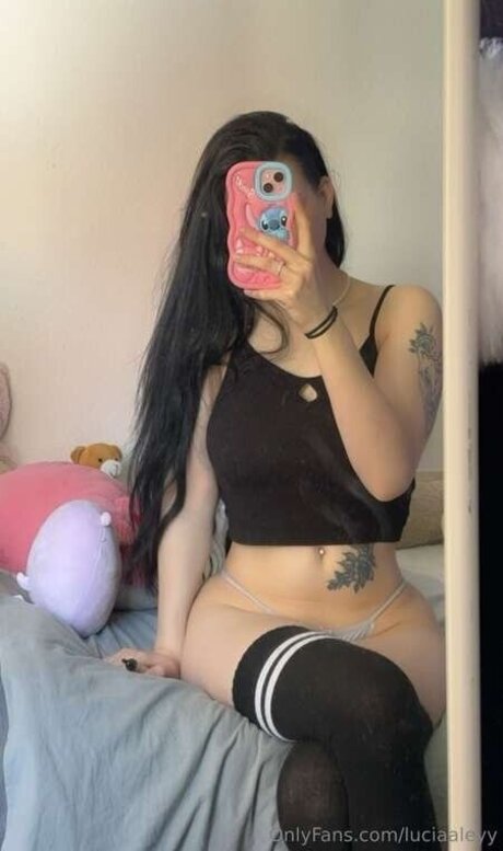 luciaaleyy onlyfans nude