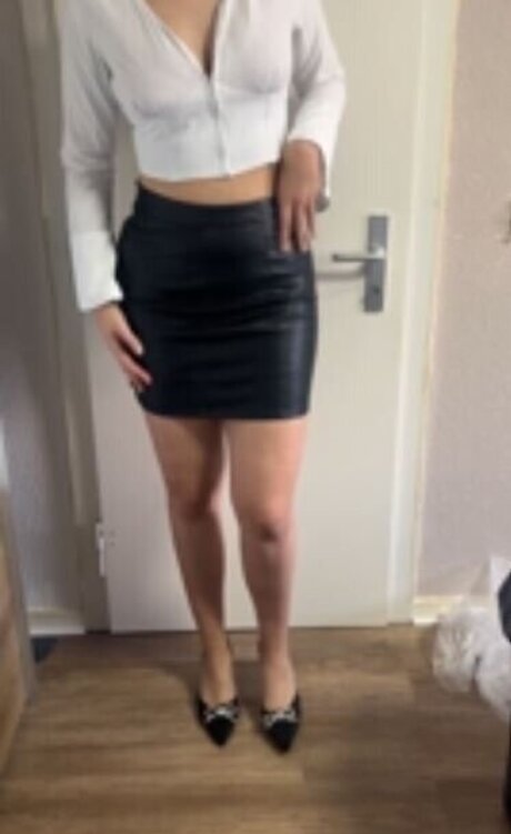 StrawberryMarry onlyfans naked pics