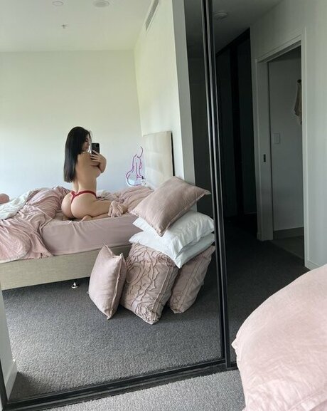 Izzy Davies onlyfans free porn