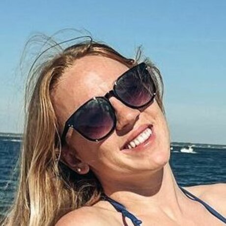 Molly Carlson onlyfans leaks naked