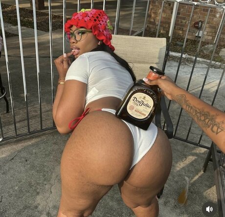 moreyaz onlyfans sexy