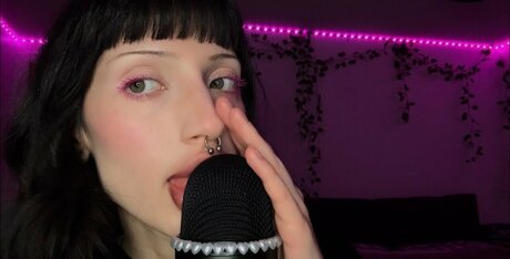 SleepGirlASMR leaked onlyfans.