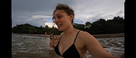 Sabrina Outdoor onlyfans model images