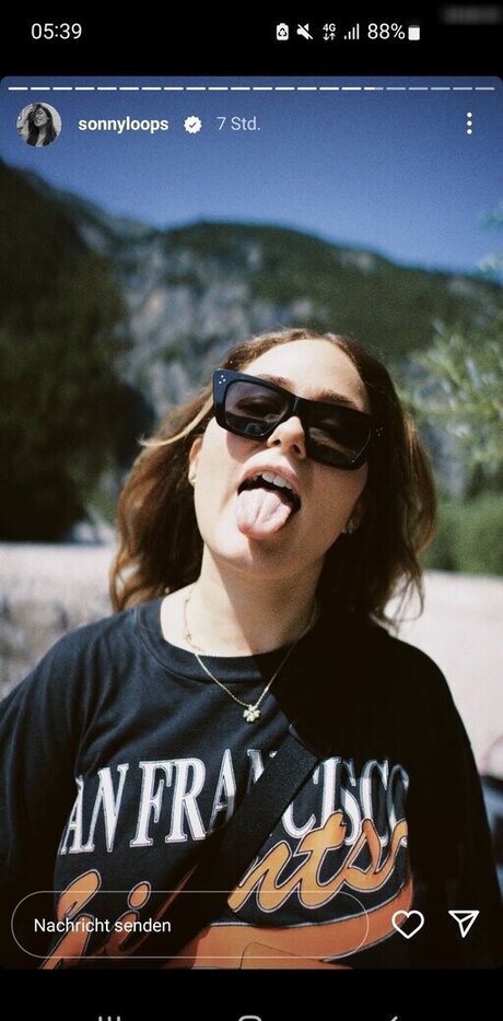 Sonny Loops onlyfans sex tape