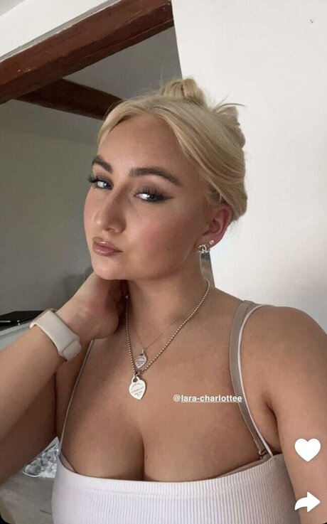 Lara Charlottee onlyfans xx