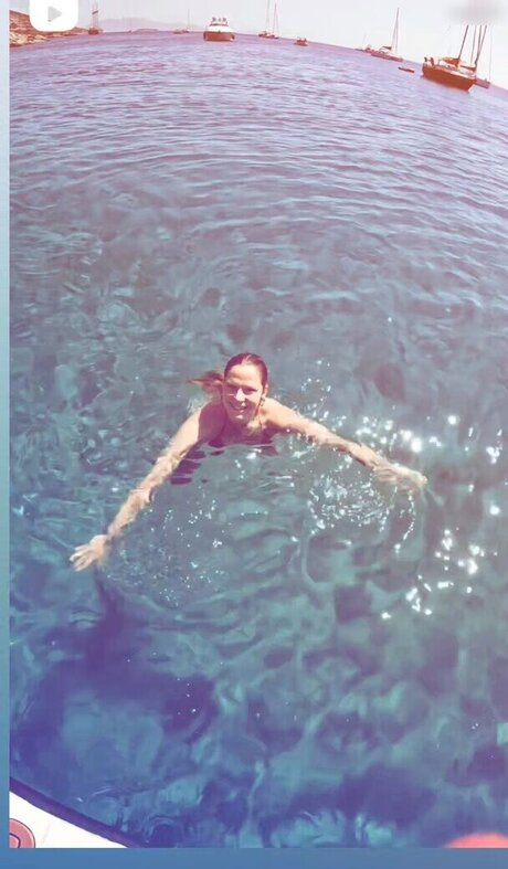 Cheyenne Pahde onlyfans model images