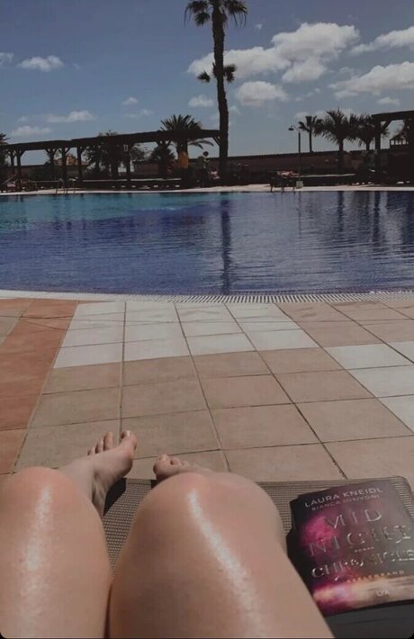 Nadine von relaxASMR only fans leak nude