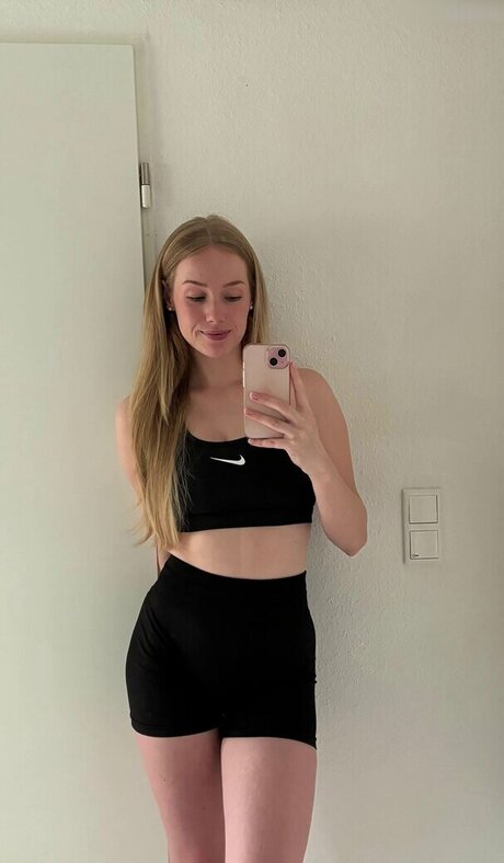 Nadine von relaxASMR onlyfans porn nude