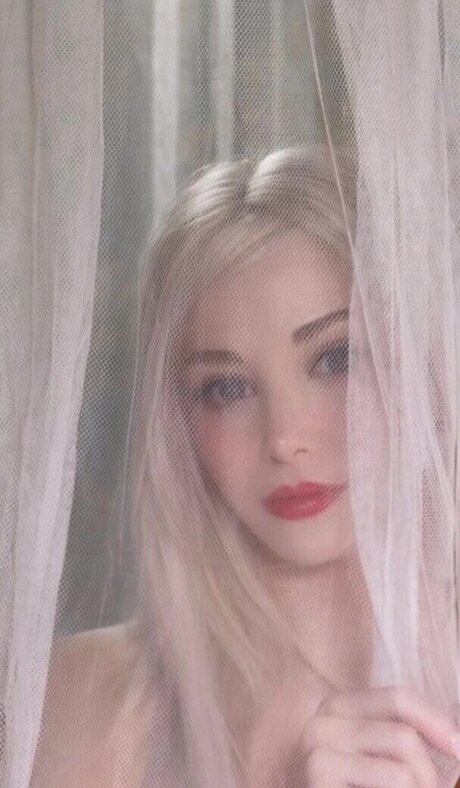 Marina Seren onlyfans sex