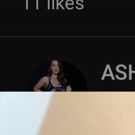 pawg redhead onlyfans exclusive depiction