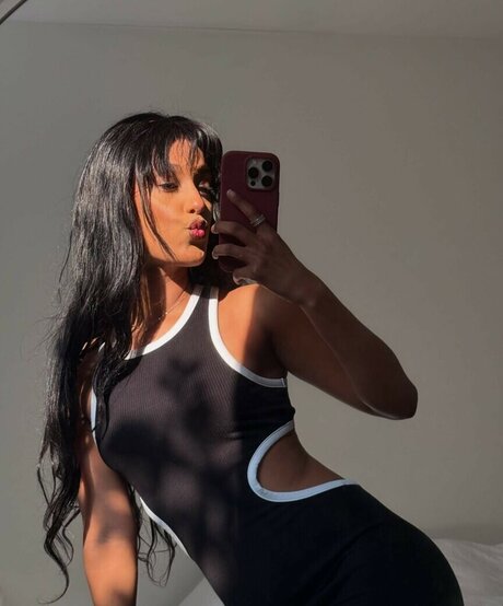 Honnete Bas leaked onlyfans content