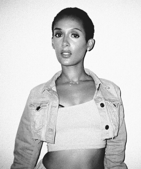 Honnete Bas only fans leaks