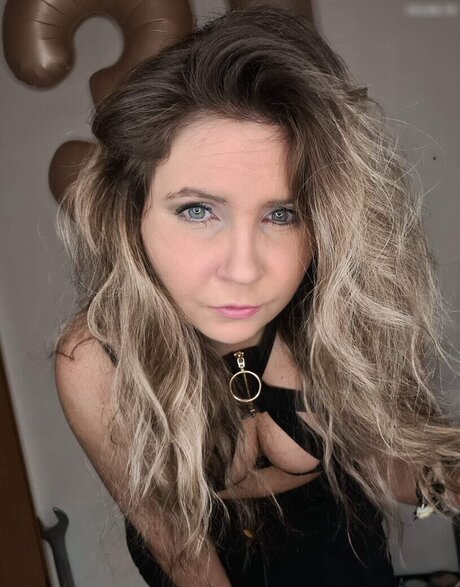 Nicole Miss opel onlyfans ass