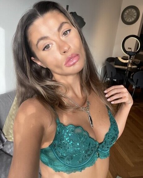 Badbunnyplays onlyfans sex