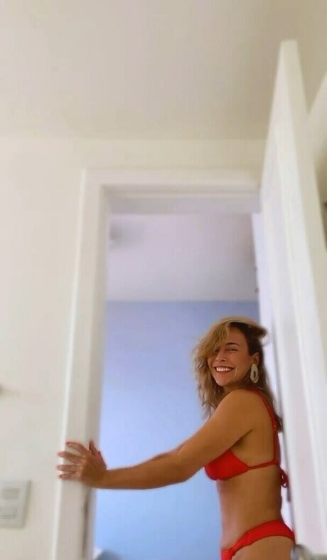 Fernanda Nobre only fans pics