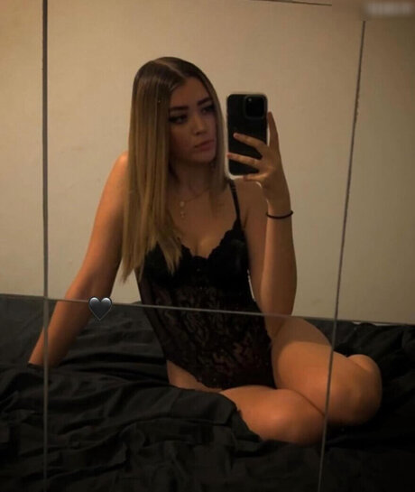 Nathalie Vollmann onlyfans leake