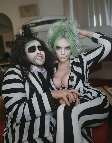 Elizabethdangerx onlyfans model