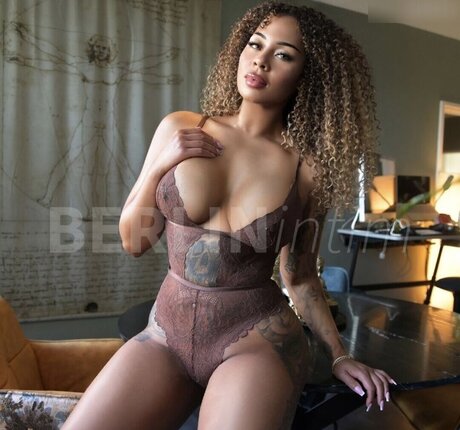 Bonita Brilliant onlyfans