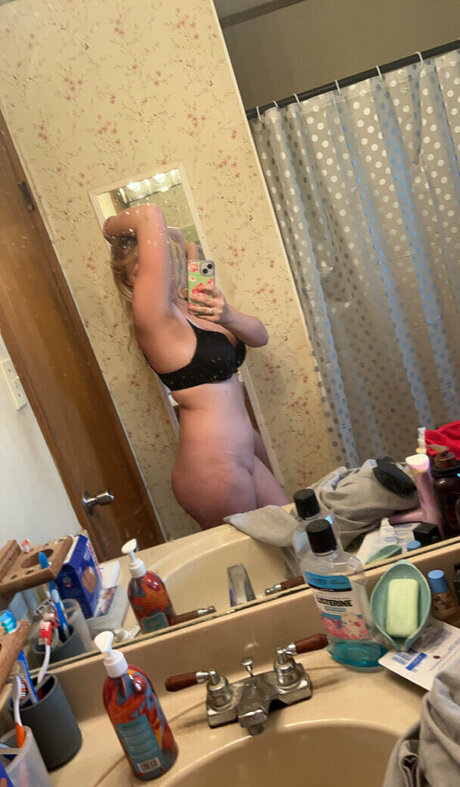 Zestywhitegirl Maria Moore leaked onlyfans sextape