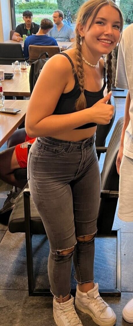 joysemmi nude onlyfans pics