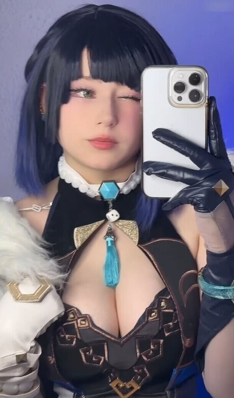 Mina min Profile pic