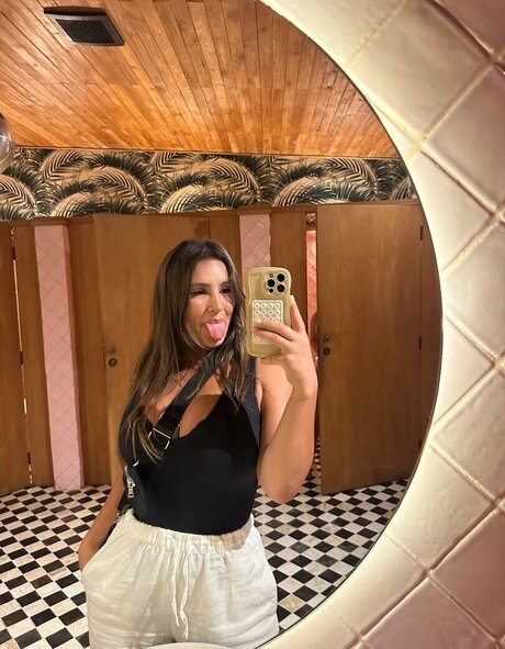 Monique Hristovska porn onlyfans