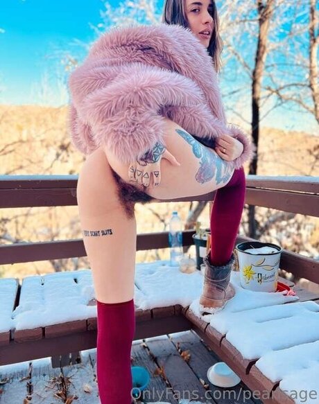 Pearl Sage Hairy Queen onlyfans naked leak