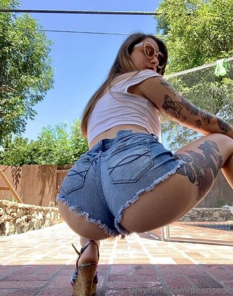 Pearl Sage Hairy Queen nude leak onlyfans