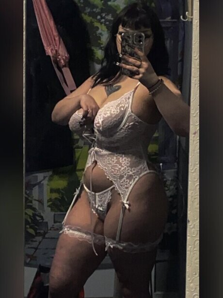 bl00dyh4nd sexy onlyfans