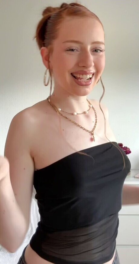 Annika eks leaked onlyfans sex tape