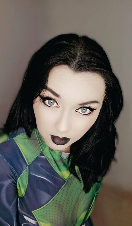 Youcancallme 0ly Profile pic