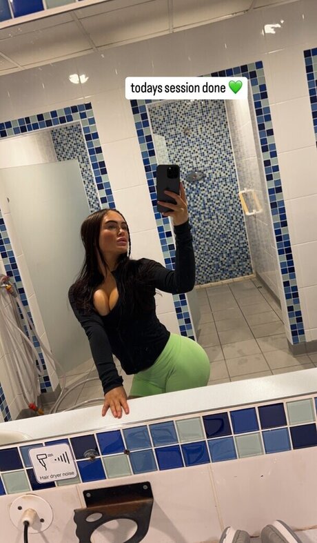 Ciara Wilmot naked onlyfans pics