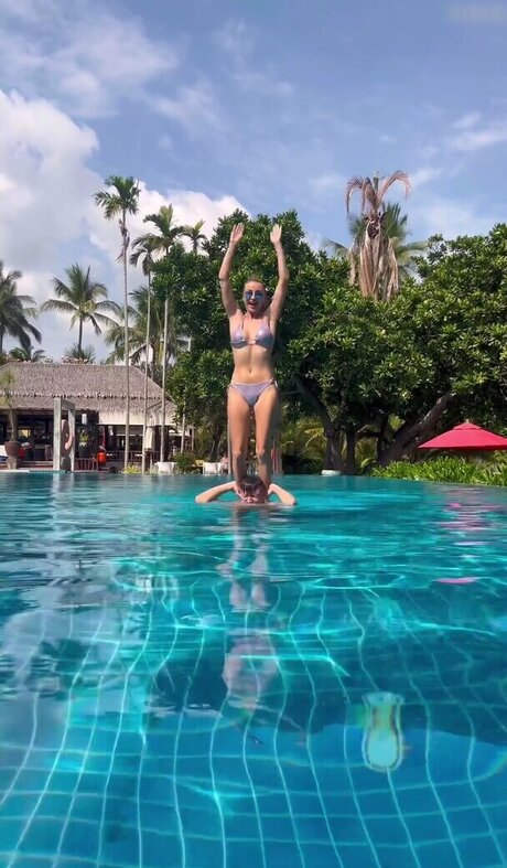 Anna Carina Woitschack only fans pics