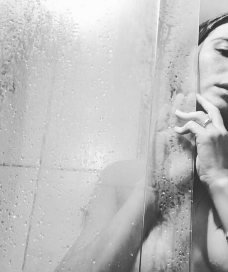 Mariah De Moraes naked on onlyfans