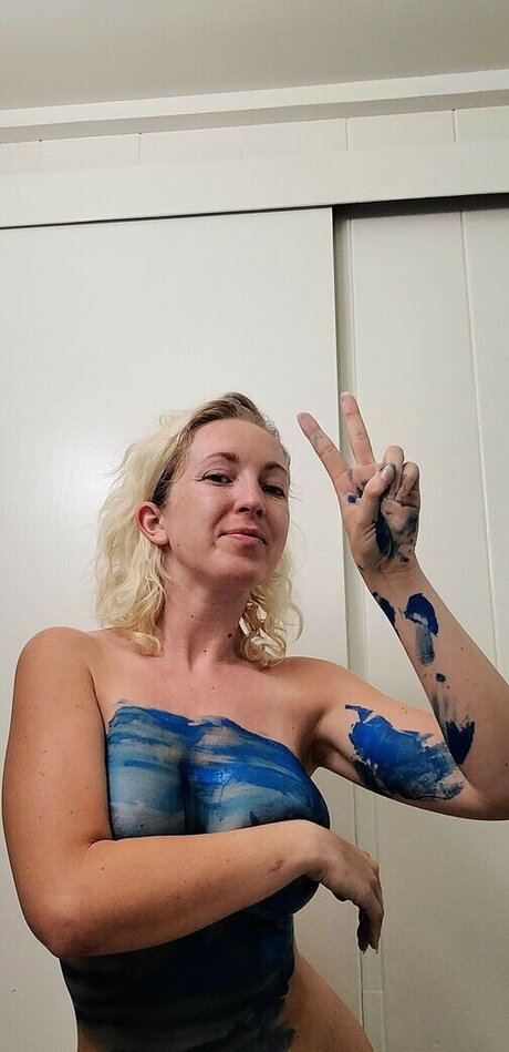 Jeneva From PARiTY onlyfans leak xxx