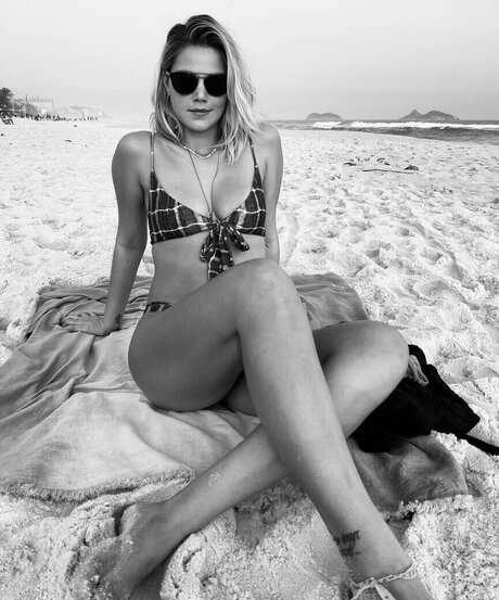 Pamela Tom_ onlyfans nude leaks