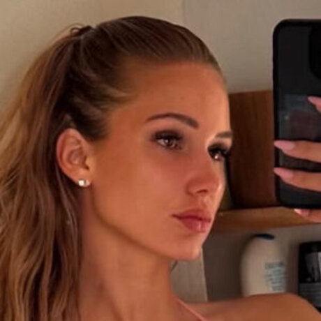 Michelle Hartmann nude porn onlyfans