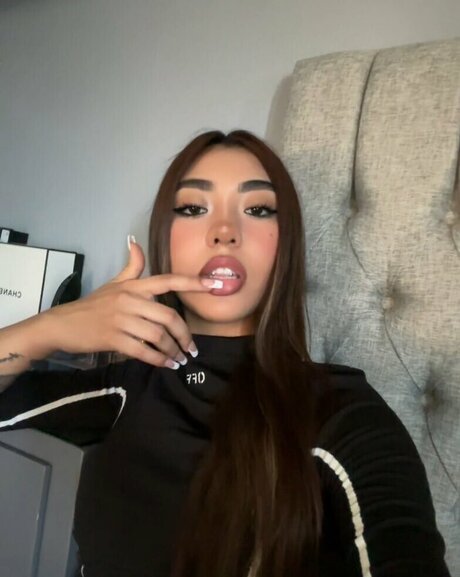 clementinexoxo onlyfans lesk