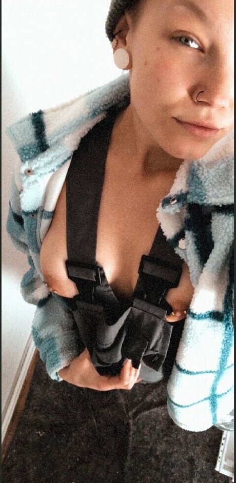 Su Goddness only fans pic