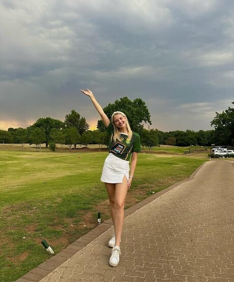 Juliet Small onlyfans pics