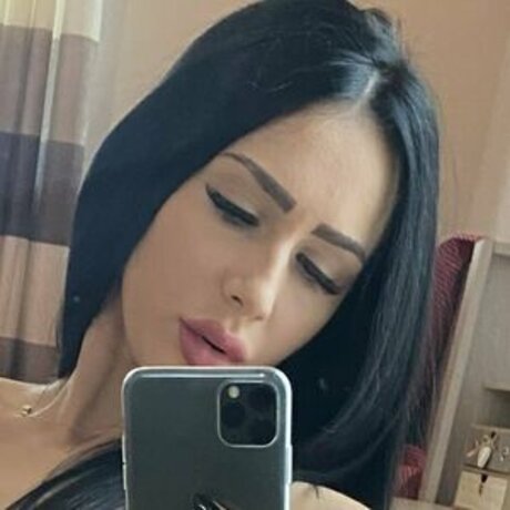 layla131313 onlyfans images