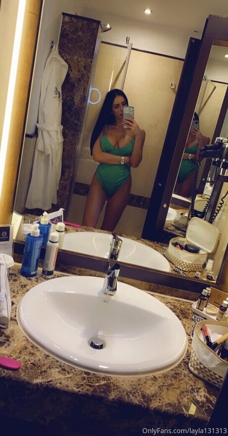 layla131313 onlyfans nude porn