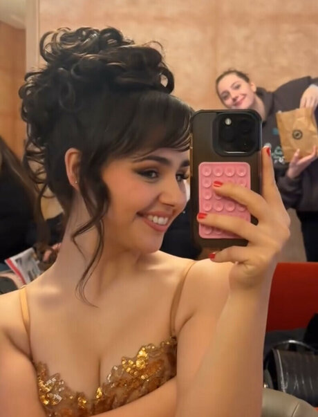 Alessandra Mele nude onlyfans porn